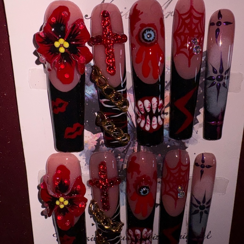 Gothic Red and Black Nail Art Set